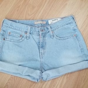 Cute Levi's shorts
